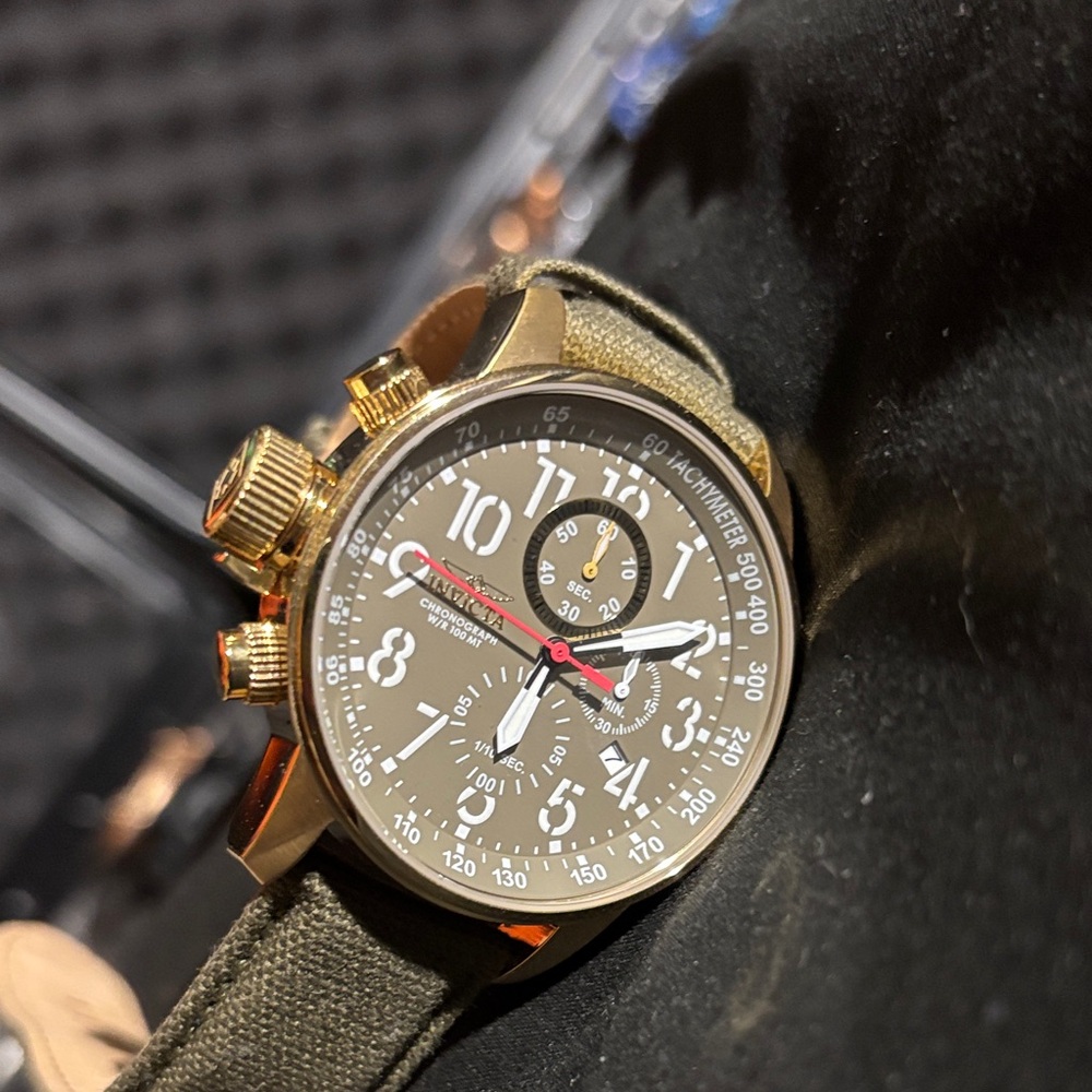 Invicta DNA Men’s Swiss Quartz Watch – Model 0852